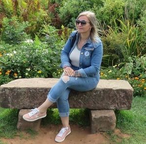 Meet your Posher, Judit